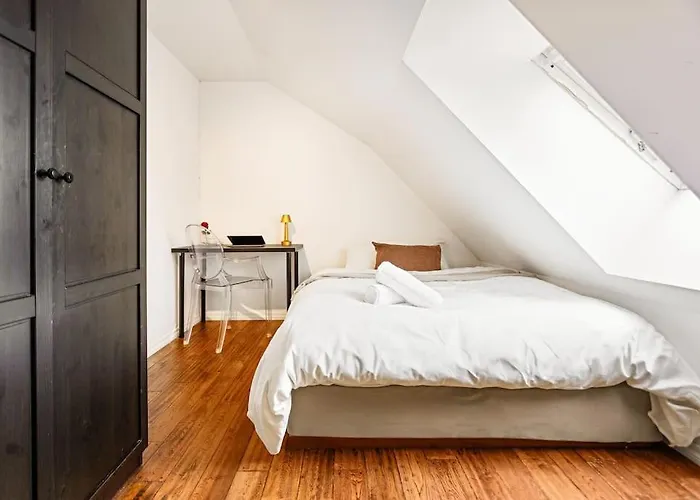 Large Seafront Penthouse With Four Bedrooms! Bergen