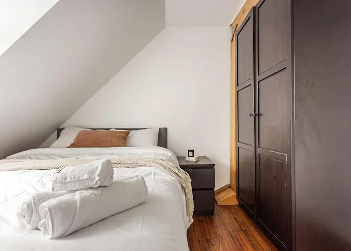 Large Seafront Penthouse With Four Bedrooms! Bergen