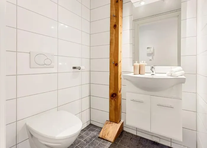 Lägenhet Large Seafront Penthouse With Four Bedrooms! *